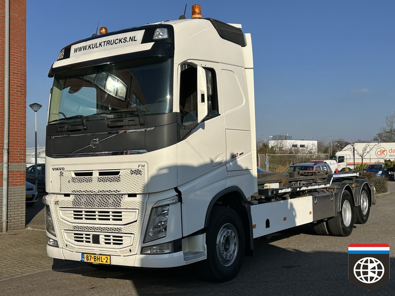 Volvo FH 460 - 6x2/4 - VDL HOOKLIFT - Horgos rakodó teherautó: 2 kép. Volvo FH 460 - 6x2/4 - VDL HOOKLIFT - Horgos rakodó teherautó: 2 kép.