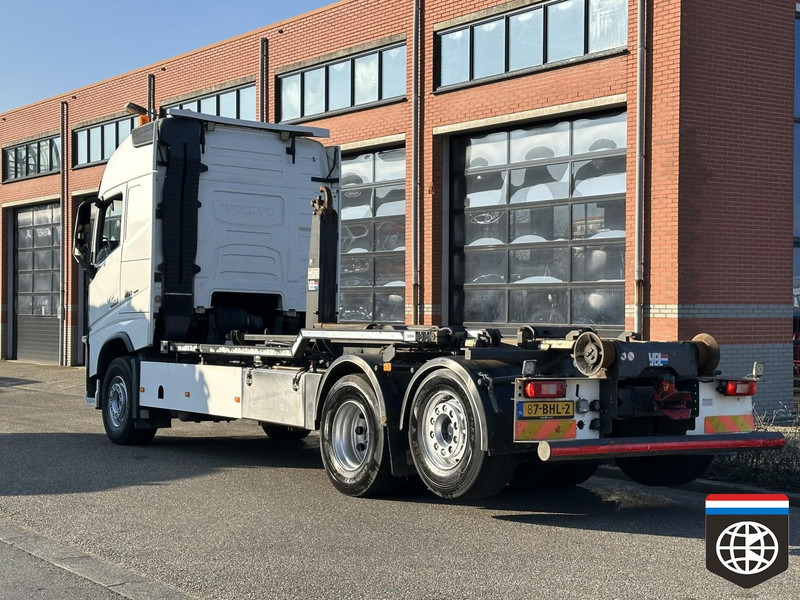 Volvo FH 460 - 6x2/4 - VDL HOOKLIFT - Horgos rakodó teherautó: 4 kép. Volvo FH 460 - 6x2/4 - VDL HOOKLIFT - Horgos rakodó teherautó: 4 kép.