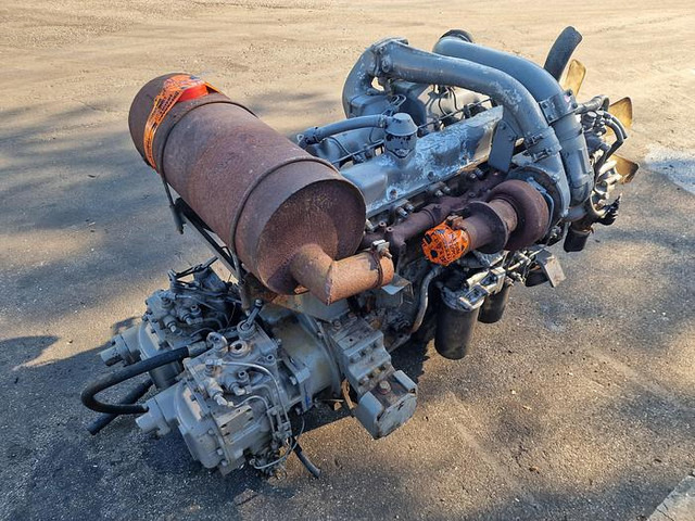 Hino - Alkatrész: 3 kép. Hino - Alkatrész: 3 kép.