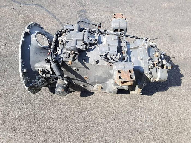 Scania GRS890 - Alkatrész: 2 kép. Scania GRS890 - Alkatrész: 2 kép.