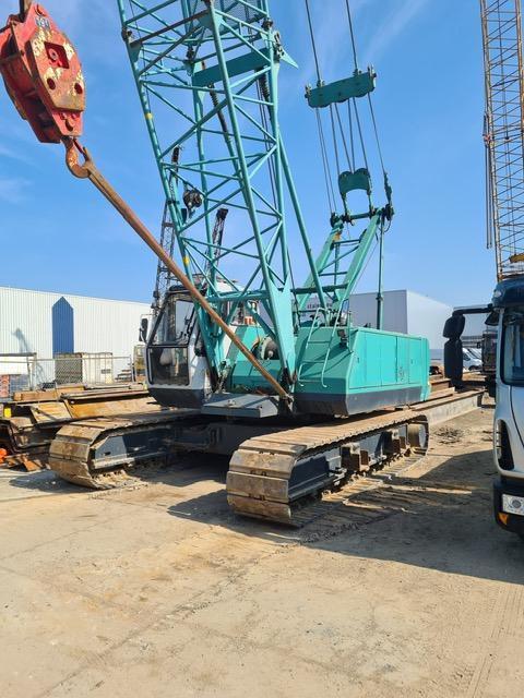 KOBELCO 7045 - Lánctalpas daru: 3 kép. KOBELCO 7045 - Lánctalpas daru: 3 kép.