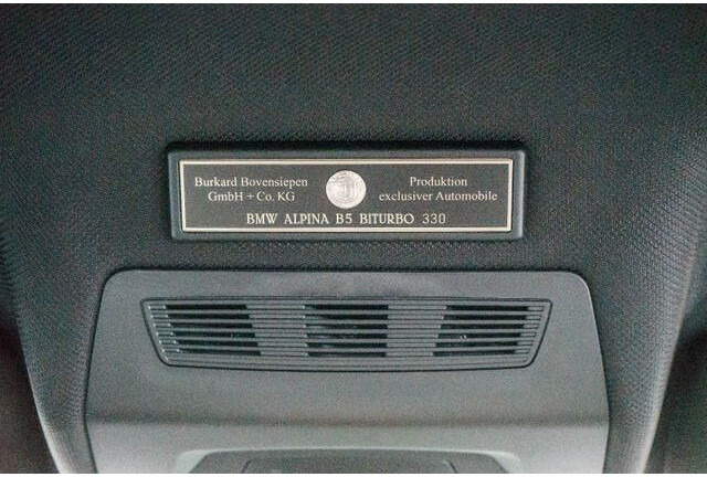 Autó Alpina B5 4.4 Bi-Turbo/BMW Night Vision/kompl. Historie: 19 kép. Autó Alpina B5 4.4 Bi-Turbo/BMW Night Vision/kompl. Historie: 19 kép.