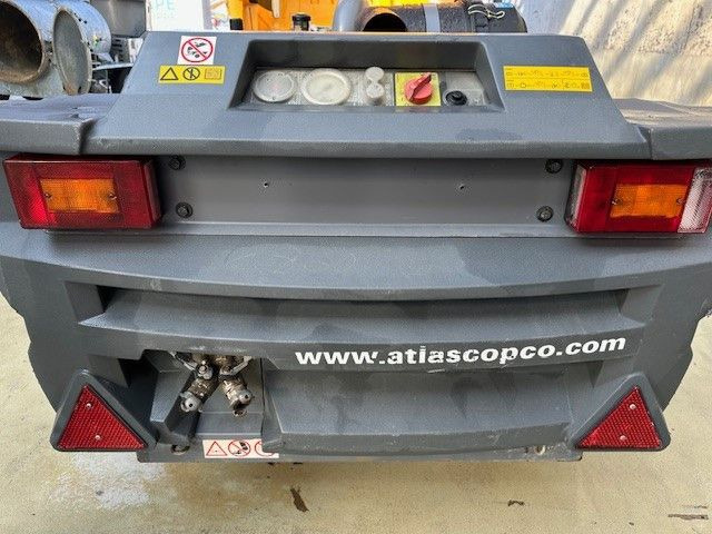 Atlas Copco XAS 67, Kompressor, 3,7m³, 3.5 - 9.5 bar, TOP - Légkompresszor: 4 kép. Atlas Copco XAS 67, Kompressor, 3,7m³, 3.5 - 9.5 bar, TOP - Légkompresszor: 4 kép.