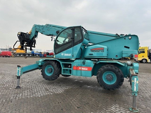 Bobcat TR50210, 20.5m, Seilwinde, Traglast 5.000kg - Teleszkópos rakodó: 4 kép. Bobcat TR50210, 20.5m, Seilwinde, Traglast 5.000kg - Teleszkópos rakodó: 4 kép.