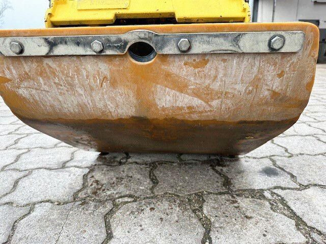 Bomag BPR 35/60 D, Rüttler, Stampfer, Hatz, Neuwertig - Lapvibrátor: 4 kép. Bomag BPR 35/60 D, Rüttler, Stampfer, Hatz, Neuwertig - Lapvibrátor: 4 kép.
