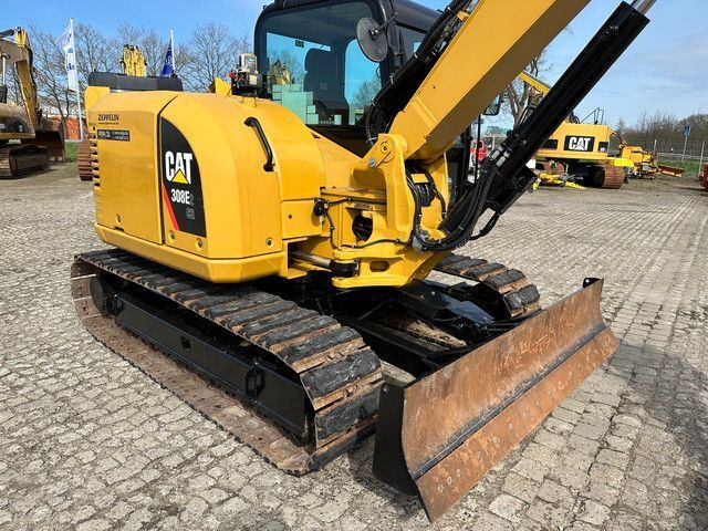 CAT 308E2 CR, Tilt Oil Quick, S.W.S, Gummikette, ZSA - Minikotró: 4 kép. CAT 308E2 CR, Tilt Oil Quick, S.W.S, Gummikette, ZSA - Minikotró: 4 kép.