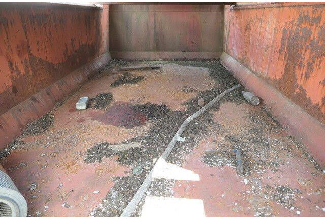 Diversen Stahl- Hinterkippmulde ca. 12 cbm - Billenőplatós teherautó: 4 kép. Diversen Stahl- Hinterkippmulde ca. 12 cbm - Billenőplatós teherautó: 4 kép.