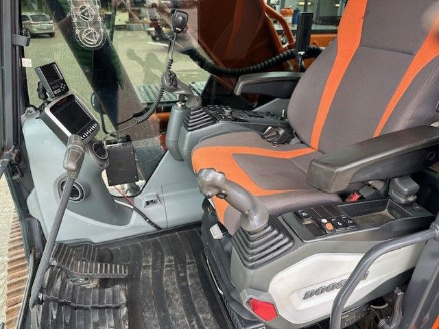 Doosan DX 255 LC-5/Schnellwechsel System/Rototilt R8  lízing Doosan DX 255 LC-5/Schnellwechsel System/Rototilt R8: 11 kép.