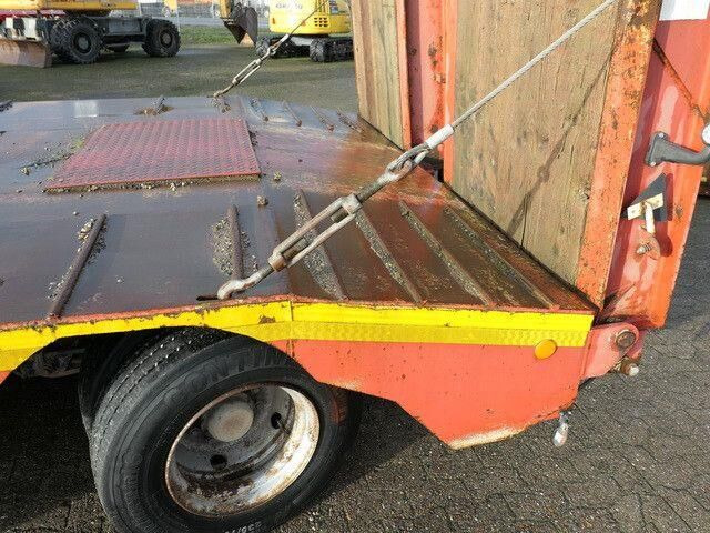 Gheysen & Verpoort, Gelenkt, Hydr. Rampen, Luf - Félpótkocsi mélybölcsős: 4 kép. Gheysen & Verpoort, Gelenkt, Hydr. Rampen, Luf - Félpótkocsi mélybölcsős: 4 kép.