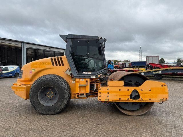 Hamm 3412HT, Vibration, Walzenzug, Deutz-Motor - Henger: 5 kép. Hamm 3412HT, Vibration, Walzenzug, Deutz-Motor - Henger: 5 kép.