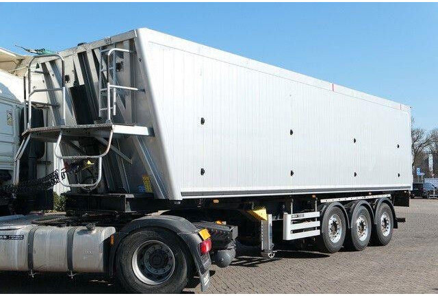 Heitlingen HK 34, Alu, 51m³,Luft-Lift,Alu-Felgen - Félpótkocsi billenőplatós: 2 kép. Heitlingen HK 34, Alu, 51m³,Luft-Lift,Alu-Felgen - Félpótkocsi billenőplatós: 2 kép.