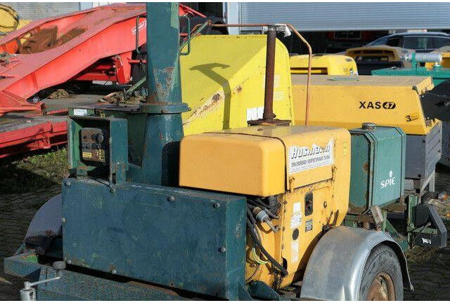 Husmann H6 M2, Schredder, Häcksler, Hatz-Motor - Faaprító: 4 kép. Husmann H6 M2, Schredder, Häcksler, Hatz-Motor - Faaprító: 4 kép.