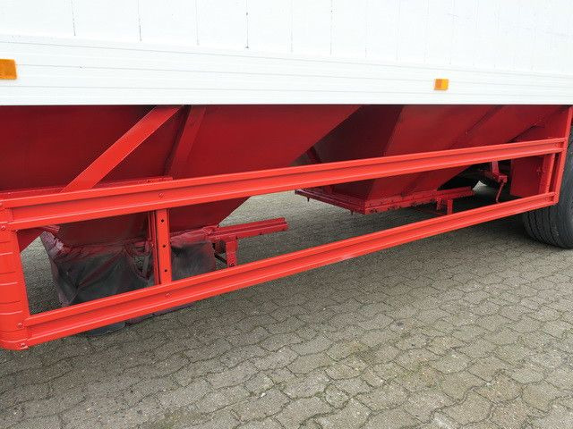 Köhler SDAL 163/8, Restlosentleerer, 80m³, SAF - Silós félpótkocsi: 3 kép. Köhler SDAL 163/8, Restlosentleerer, 80m³, SAF - Silós félpótkocsi: 3 kép.