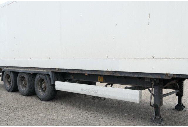 Krone SD, Isoliert, Türen, BPW, Luftfederung, 13.62m - Félpótkocsi dobozos: 4 kép. Krone SD, Isoliert, Türen, BPW, Luftfederung, 13.62m - Félpótkocsi dobozos: 4 kép.