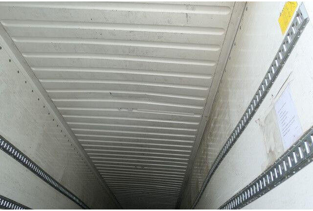 Félpótkocsi dobozos Krone SD, Isoliert, Türen, BPW, Luftfederung, 13.62m: 10 kép. Félpótkocsi dobozos Krone SD, Isoliert, Türen, BPW, Luftfederung, 13.62m: 10 kép.