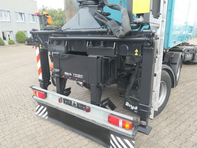 Langendorf SSH 20/21, Rollkran MKG, Gelenkt, 7.800mm lang - Platós félpótkocsi: 5 kép. Langendorf SSH 20/21, Rollkran MKG, Gelenkt, 7.800mm lang - Platós félpótkocsi: 5 kép.