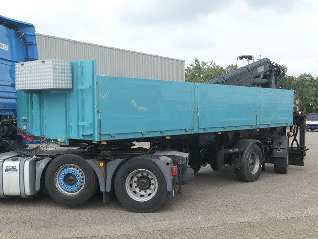 Langendorf SSH 20/21, Rollkran MKG, Gelenkt, 7.800mm lang - Platós félpótkocsi: 2 kép. Langendorf SSH 20/21, Rollkran MKG, Gelenkt, 7.800mm lang - Platós félpótkocsi: 2 kép.