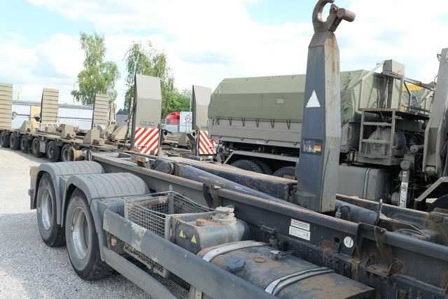 MAN 26.390 TGA BL 6x4, VDL S-21 6200, Klima, Luftfe. - Horgos rakodó teherautó: 2 kép. MAN 26.390 TGA BL 6x4, VDL S-21 6200, Klima, Luftfe. - Horgos rakodó teherautó: 2 kép.