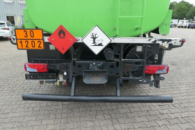 MAN 26.400 TGS 6x2, Esterer, Unten- u. Obenbefüllung - Tartályos teherautó: 4 kép. MAN 26.400 TGS 6x2, Esterer, Unten- u. Obenbefüllung - Tartályos teherautó: 4 kép.