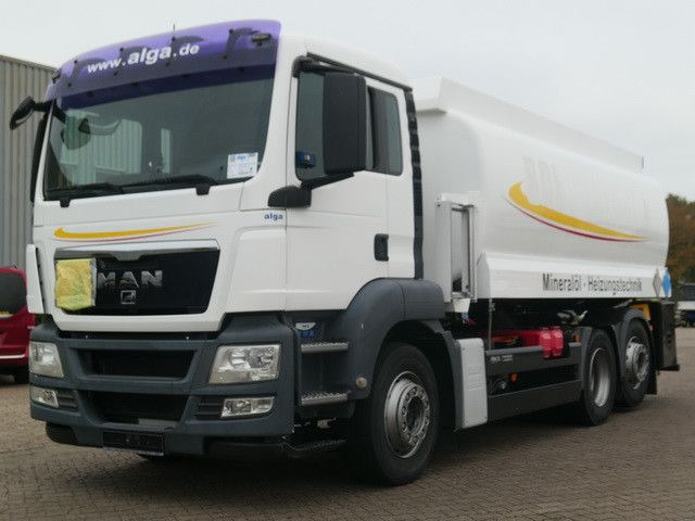 MAN 26.400 TGS LL 6x2, Oben-/Untenbefüllung, 20m³ - Tartályos teherautó: 4 kép. MAN 26.400 TGS LL 6x2, Oben-/Untenbefüllung, 20m³ - Tartályos teherautó: 4 kép.