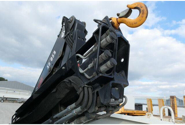 MAN 8.220 TGL BB, Hiab 055 BS-2, Greifer, AHK, Funk - Billenőplatós teherautó: 4 kép. MAN 8.220 TGL BB, Hiab 055 BS-2, Greifer, AHK, Funk - Billenőplatós teherautó: 4 kép.