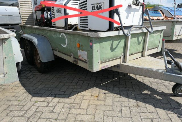 Maschinentransport, Baggertransport, Rampen - Pótkocsi mélybölcsős: 2 kép. Maschinentransport, Baggertransport, Rampen - Pótkocsi mélybölcsős: 2 kép.