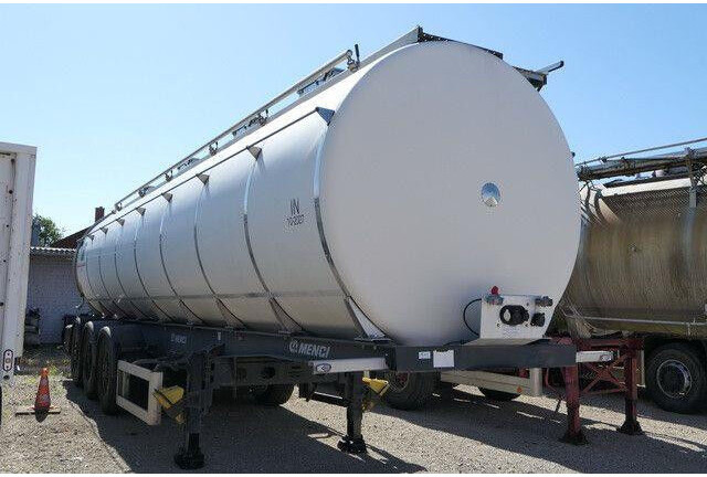 Menci SA 105, Lebensmittel, 32m³, Iso, Spülleitung - Tartályos félpótkocsi: 3 kép. Menci SA 105, Lebensmittel, 32m³, Iso, Spülleitung - Tartályos félpótkocsi: 3 kép.