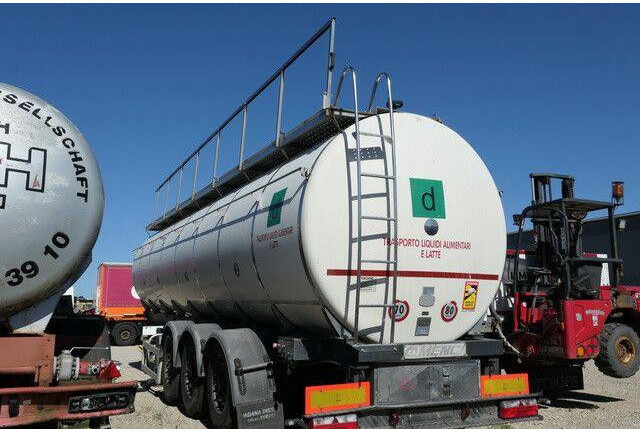 Menci SA 105, Lebensmittel, 32m³, Iso, Spülleitung - Tartályos félpótkocsi: 4 kép. Menci SA 105, Lebensmittel, 32m³, Iso, Spülleitung - Tartályos félpótkocsi: 4 kép.