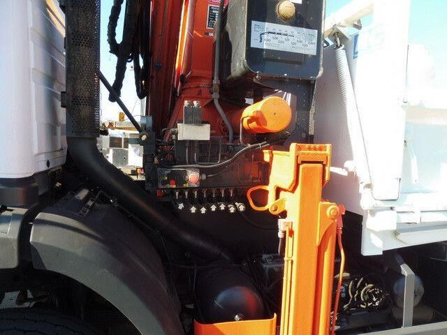 Mercedes-Benz 2024 AK 4x4, Tals AK 140.1 A3, Greifersteuerung - Billenőplatós teherautó: 4 kép. Mercedes-Benz 2024 AK 4x4, Tals AK 140.1 A3, Greifersteuerung - Billenőplatós teherautó: 4 kép.