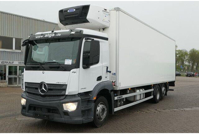Mercedes-Benz 2530 L Antos 6x2, Carrier Supra 1250, LBW, Klima - Hűtős teherautó: 5 kép. Mercedes-Benz 2530 L Antos 6x2, Carrier Supra 1250, LBW, Klima - Hűtős teherautó: 5 kép.