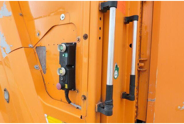 Mercedes-Benz 2532 L Actros 6x2,Schörling, Terberg, Lenk-Lift - Szemetesautó: 4 kép. Mercedes-Benz 2532 L Actros 6x2,Schörling, Terberg, Lenk-Lift - Szemetesautó: 4 kép.