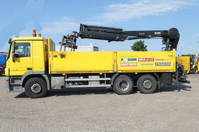 Mercedes-Benz 2536 Actros/MP3/HIAB 211DL/AHK/Klima - Platós teherautó, Darus autó: 4 kép. Mercedes-Benz 2536 Actros/MP3/HIAB 211DL/AHK/Klima - Platós teherautó, Darus autó: 4 kép.