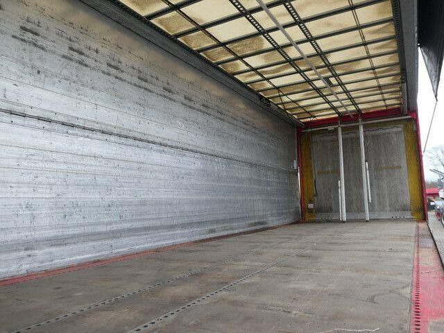 Mercedes-Benz 2541 L NR Actros 6x2, Schwenkwand, Klima, Lift - Dobozos felépítményű teherautó: 3 kép. Mercedes-Benz 2541 L NR Actros 6x2, Schwenkwand, Klima, Lift - Dobozos felépítményű teherautó: 3 kép.