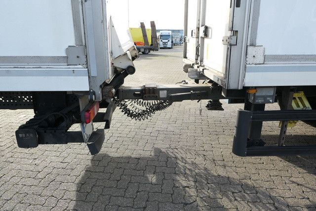 Mercedes-Benz 2543 L Antos 6x2, 37 Paletten, Kompl. Zug, TOP - Hűtős teherautó: 5 kép. Mercedes-Benz 2543 L Antos 6x2, 37 Paletten, Kompl. Zug, TOP - Hűtős teherautó: 5 kép.