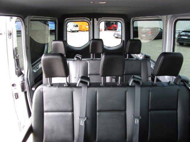 Mercedes-Benz 316 CDI Sprinter, Euro 6, Autom., AHK - Minibusz, Kisbusz: 4 kép. Mercedes-Benz 316 CDI Sprinter, Euro 6, Autom., AHK - Minibusz, Kisbusz: 4 kép.