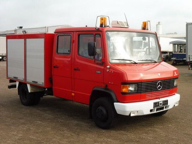 Mercedes-Benz 510 TSF-W, Feuerwehr, DOKA, Görlitz, Wassertank - Tűzoltóautó: 4 kép. Mercedes-Benz 510 TSF-W, Feuerwehr, DOKA, Görlitz, Wassertank - Tűzoltóautó: 4 kép.