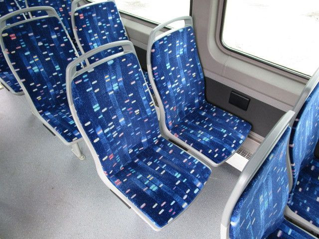 Mercedes-Benz 516 CDI Sprinter, Euro 6, 17 Sitze, Aut., Rampe - Minibusz, Kisbusz: 5 kép. Mercedes-Benz 516 CDI Sprinter, Euro 6, 17 Sitze, Aut., Rampe - Minibusz, Kisbusz: 5 kép.