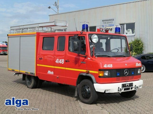 Mercedes-Benz 814 D/Feuerwehr/Metz/Wassertank/Pumpe - Tűzoltóautó: 1 kép. Mercedes-Benz 814 D/Feuerwehr/Metz/Wassertank/Pumpe - Tűzoltóautó: 1 kép.
