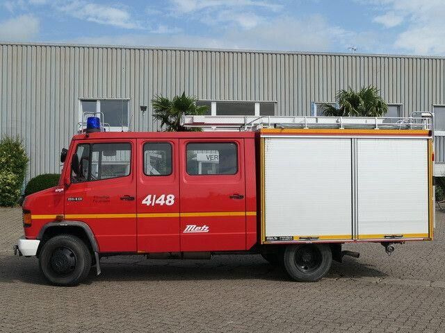 Mercedes-Benz 814 D/Feuerwehr/Metz/Wassertank/Pumpe - Tűzoltóautó: 5 kép. Mercedes-Benz 814 D/Feuerwehr/Metz/Wassertank/Pumpe - Tűzoltóautó: 5 kép.