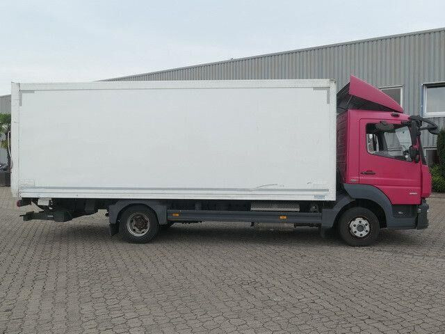 Mercedes-Benz 816 Atego, LBW, Isokoffer, Klima, 6.180mm lang - Dobozos felépítményű teherautó: 2 kép. Mercedes-Benz 816 Atego, LBW, Isokoffer, Klima, 6.180mm lang - Dobozos felépítményű teherautó: 2 kép.