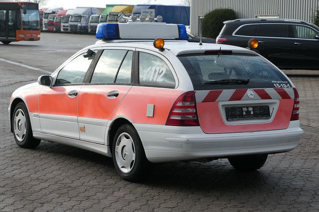 Mercedes-Benz C 220 C -Klasse T-Modell C 220 T CDI - Autó: 3 kép. Mercedes-Benz C 220 C -Klasse T-Modell C 220 T CDI - Autó: 3 kép.