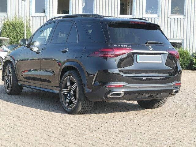 Mercedes-Benz GLE 350 de 4Matic/AMG Line/AHK/Garantie - Platós kisteherautó: 2 kép. Mercedes-Benz GLE 350 de 4Matic/AMG Line/AHK/Garantie - Platós kisteherautó: 2 kép.