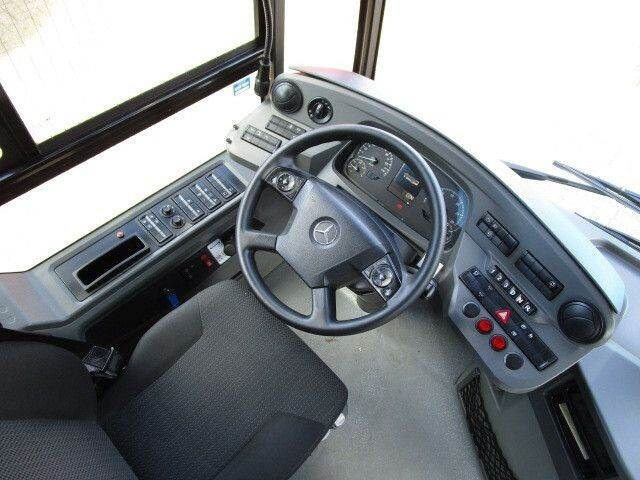 Mercedes-Benz O 530 Citaro C2, Euro 6, 40 Sitze, A/C - Helyközi busz: 4 kép. Mercedes-Benz O 530 Citaro C2, Euro 6, 40 Sitze, A/C - Helyközi busz: 4 kép.