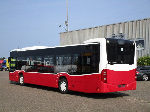 Mercedes-Benz O 530 Citaro C2, Euro 6, Klima, ZF, Lawo - Városi busz: 2 kép. Mercedes-Benz O 530 Citaro C2, Euro 6, Klima, ZF, Lawo - Városi busz: 2 kép.