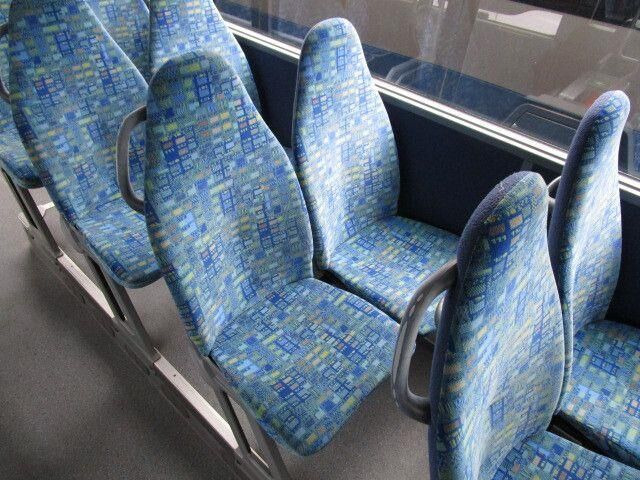 Mercedes-Benz O 560 Intouro, Euro 6, 50 Sitze, 1. Hand, 2 Stk. - Távolsági busz: 5 kép. Mercedes-Benz O 560 Intouro, Euro 6, 50 Sitze, 1. Hand, 2 Stk. - Távolsági busz: 5 kép.