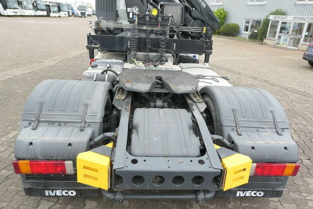 Iveco 460 Stralis 4x2, Kran HMF 1320K3, Hydr., Klima - Nyergesvontató: 4 kép. Iveco 460 Stralis 4x2, Kran HMF 1320K3, Hydr., Klima - Nyergesvontató: 4 kép.