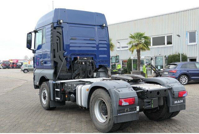 MAN 18.500 TGX BLS 4x4, XLX, HydroDrive, Hydr., AC - Nyergesvontató: 3 kép. MAN 18.500 TGX BLS 4x4, XLX, HydroDrive, Hydr., AC - Nyergesvontató: 3 kép.