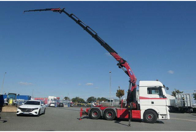 MAN 28.500 TGX 6X2-2 BLS, Kran HMF 5020-K6, Funk,23m - Nyergesvontató: 2 kép. MAN 28.500 TGX 6X2-2 BLS, Kran HMF 5020-K6, Funk,23m - Nyergesvontató: 2 kép.