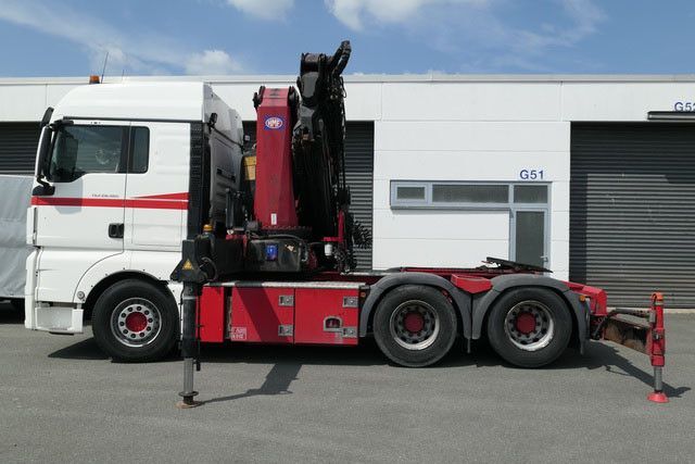 MAN 28.500 TGX 6X2-2 BLS, Kran HMF 5020-K6, Funk,23m - Nyergesvontató: 2 kép. MAN 28.500 TGX 6X2-2 BLS, Kran HMF 5020-K6, Funk,23m - Nyergesvontató: 2 kép.