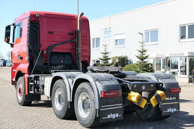 MAN 33.560 TGX BLS 6x4, Hydr., Intarder, Alu-Felgen - Nyergesvontató: 5 kép. MAN 33.560 TGX BLS 6x4, Hydr., Intarder, Alu-Felgen - Nyergesvontató: 5 kép.